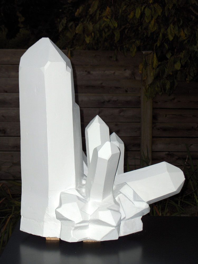 P2005d | Objekte | Porenbeton | Kristallstufe | Atelier Markus Uebelhart | Kristallmaler | Crystal painter | Rock crystal | peintre de cristal | cristal de roche
